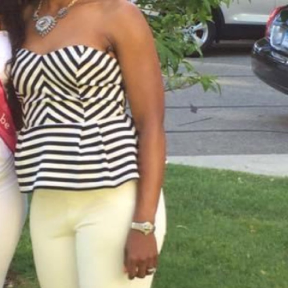 White/Navy Blue Strapless Top